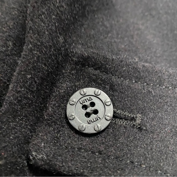Wool blend winter coat toggle button and zip up closure - Picture 4 of 10